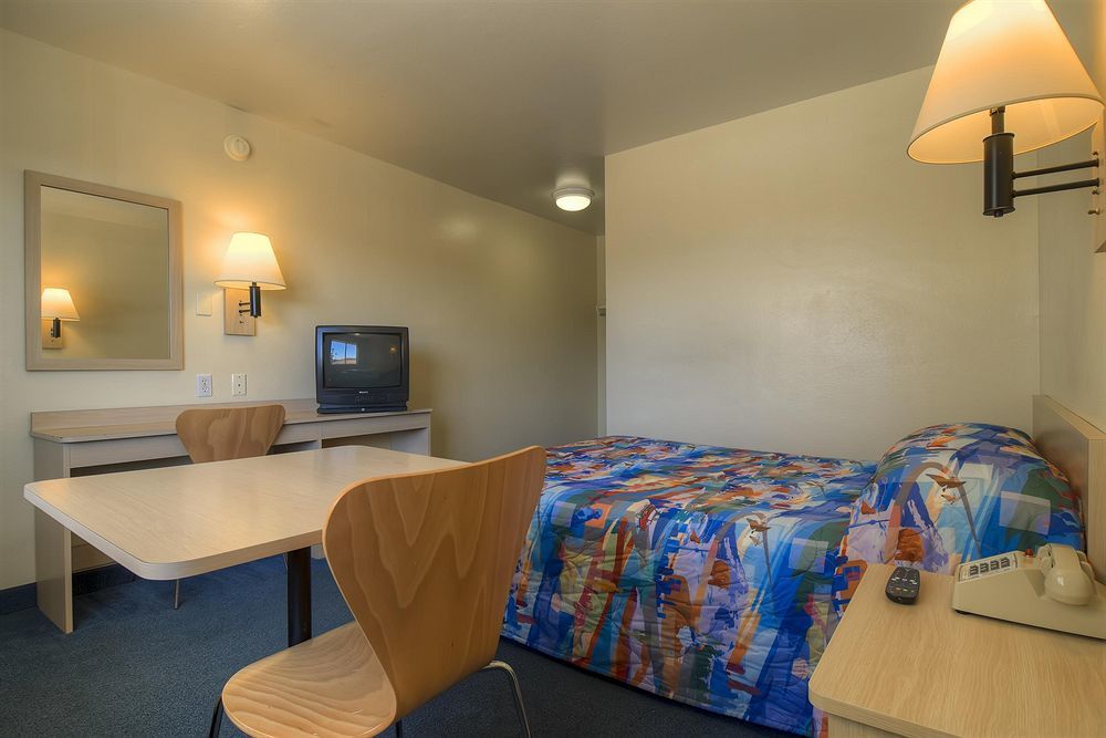 Motel 6-Needles, Ca Eksteriør billede