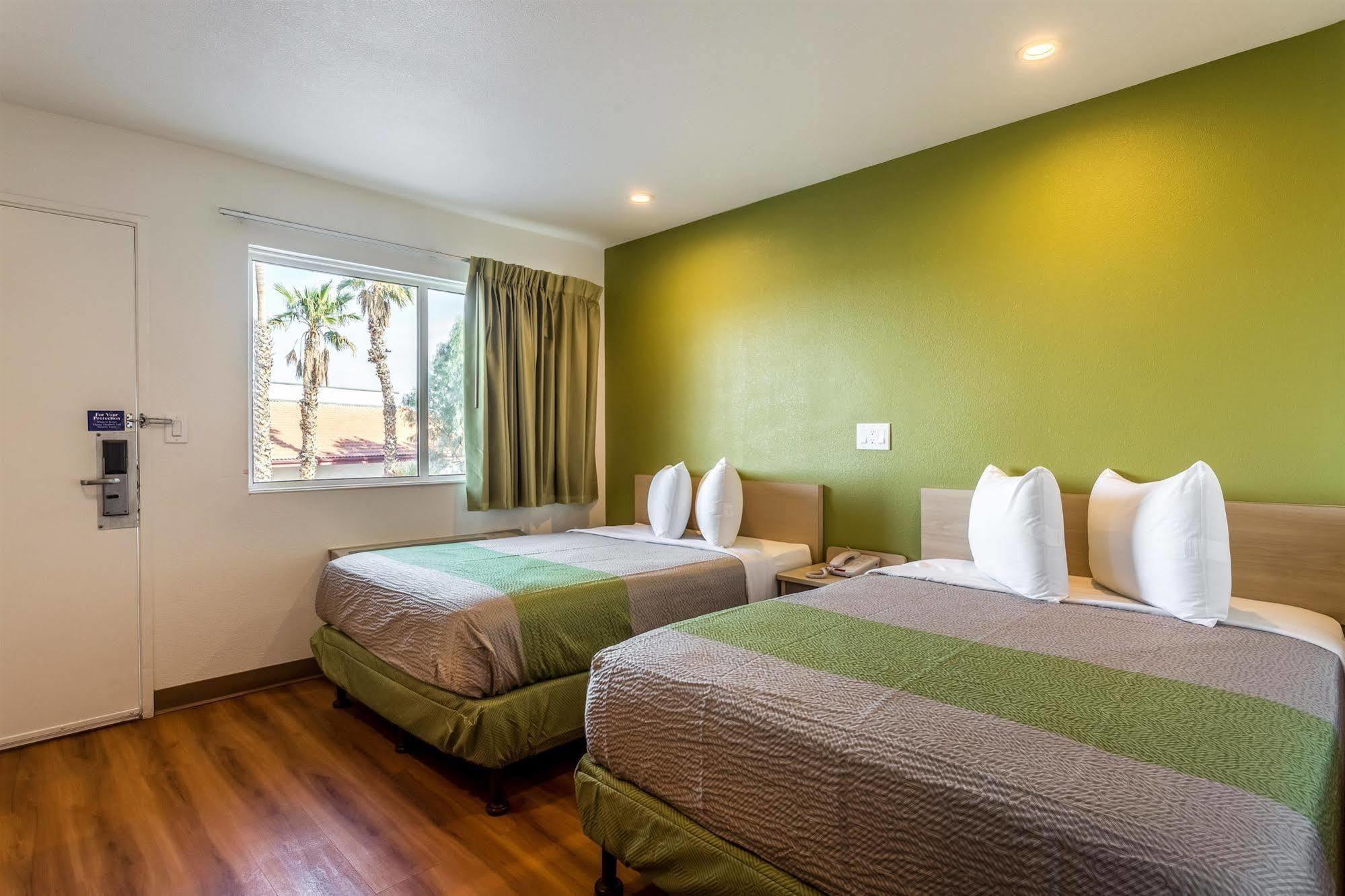 Motel 6-Needles, Ca Eksteriør billede